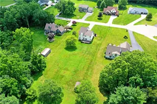7581 Brookstone Pl, Poland, OH 44514 - Photo 5