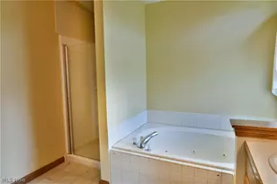 7581 Brookstone Pl, Poland, OH 44514 - Photo 37