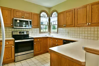 7581 Brookstone Place, Poland, OH 44514 - Photo 23