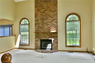7581 Brookstone Pl, Poland, OH 44514 - Photo 31