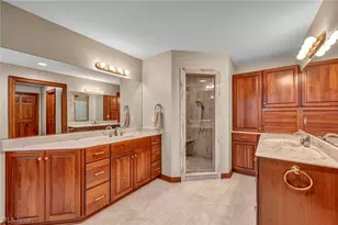 7282 Pinehill Rd, Concord Twp, OH 44077 - Photo 39