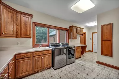 7282 Pinehill Road, Concord Twp, OH 44077 - Photo 25