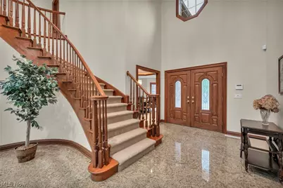7282 Pinehill Road, Concord Twp, OH 44077 - Photo 9