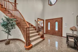 7282 Pinehill Rd, Concord Twp, OH 44077 - Photo 9