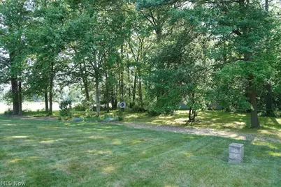 2160 Lake Breeze Road, Sheffield Village, OH 44054 - Photo 23