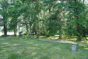 2160 Lake Breeze Rd, Sheffield Village, OH 44054 - Photo 23