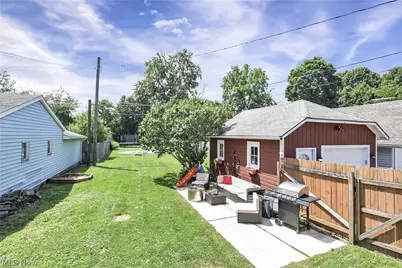 1944 E 45th Street, Ashtabula, OH 44004 - Photo 7