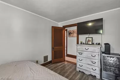 1944 E 45th Street, Ashtabula, OH 44004 - Photo 31