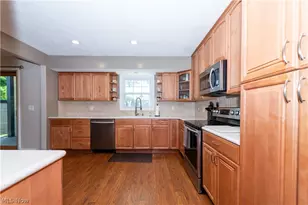 7476 McKinley St, Mentor, OH 44060 - Photo 9