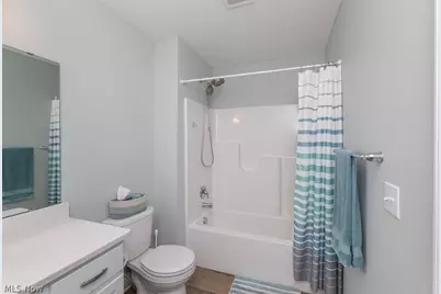 671 Treadway Boulevard, Sheffield Lake, OH 44054 - Photo 25