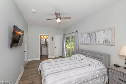 671 Treadway Boulevard, Sheffield Lake, OH 44054 - Photo 13