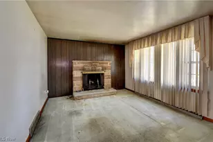 2933 Coventry Blvd NE, Canton, OH 44705 - Photo 17