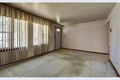 2933 Coventry Boulevard NE, Canton, OH 44705 - Photo 19