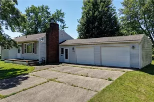 2933 Coventry Blvd NE, Canton, OH 44705 - Photo 7