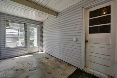 2933 Coventry Boulevard NE, Canton, OH 44705 - Photo 31