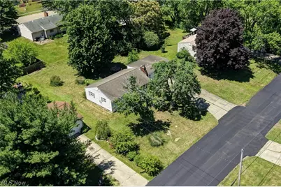 2933 Coventry Boulevard NE, Canton, OH 44705 - Photo 41