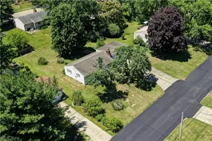 2933 Coventry Blvd NE, Canton, OH 44705 - Photo 41