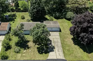 2933 Coventry Blvd NE, Canton, OH 44705 - Photo 39