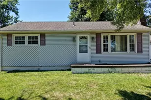 2933 Coventry Blvd NE, Canton, OH 44705 - Photo 5