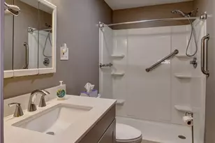 2933 Coventry Blvd NE, Canton, OH 44705 - Photo 21