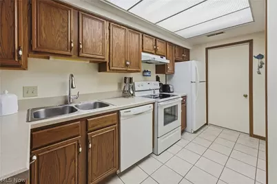 7757 Brittanney Drive, North Canton, OH 44720 - Photo 25