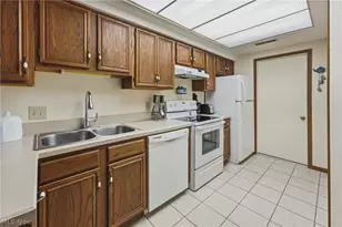 7757 Brittanney Dr, North Canton, OH 44720 - Photo 25