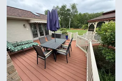 256 Clarence Drive SE, New Philadelphia, OH 44663 - Photo 39