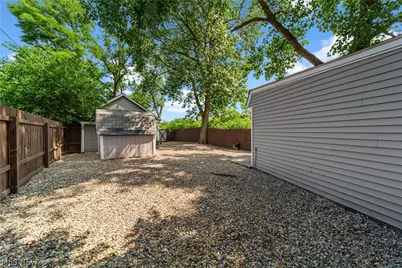 1615 Auburn Avenue, Loveland, OH 44113 - Photo 25