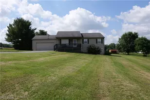 47095 Timber Run St, New Waterford, OH 44445 - Photo 3