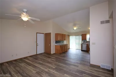 47095 Timber Run Street, New Waterford, OH 44445 - Photo 11