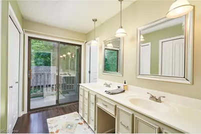 1756 Deepwood Drive, Akron, OH 44313 - Photo 23