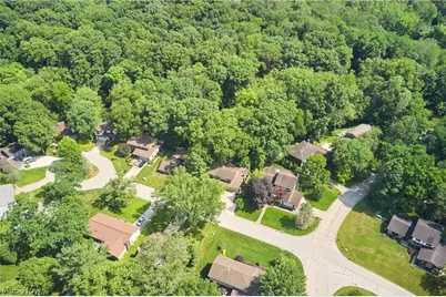 1756 Deepwood Drive, Akron, OH 44313 - Photo 45
