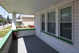 2189 W 105th St, Loveland, OH 44102 - Photo 3