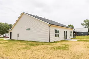 589 S 12th St, Coshocton, OH 43812 - Photo 27