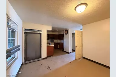 9321 Manor Avenue, Loveland, OH 44104 - Photo 7