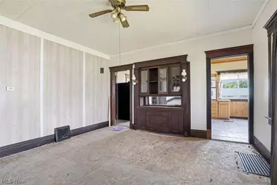 112 4th Street, Frazeysburg, OH 43822 - Photo 5