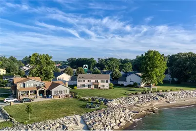 35 Sunset Cove Circle, Eastlake, OH 44095 - Photo 5