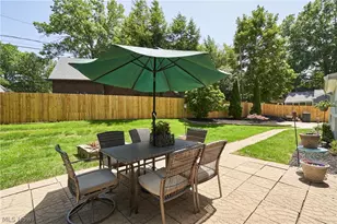 251 Schocalog Rd, Akron, OH 44313 - Photo 19