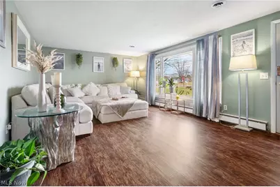 5147 Broadway Avenue NE, Louisville, OH 44641 - Photo 9