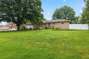 5147 Broadway Ave NE, Louisville, OH 44641 - Photo 7