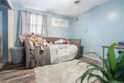 5147 Broadway Avenue NE, Louisville, OH 44641 - Photo 19