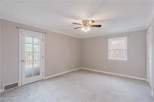 3710 Strandhill Rd, Huber Heights, OH 44122 - Photo 17