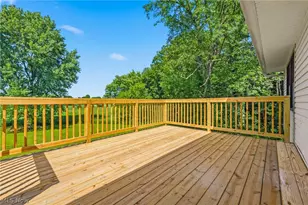 2195 Yorktown St NW, Uniontown, OH 44685 - Photo 31