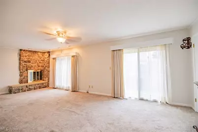 700 Victoria Avenue, Williamstown, WV 26187 - Photo 19