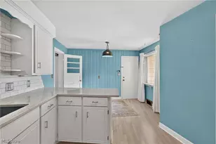 5547 West Blvd NW, Canton, OH 44718 - Photo 11