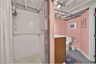 880 Sandusky Street, Conneaut, OH 44030 - Photo 25