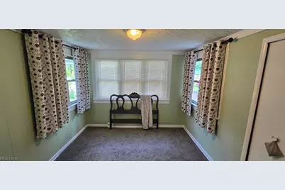 116 Pleasant Street, Wellington, OH 44090 - Photo 15