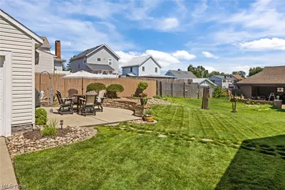 3713 Hanlin Way, Weirton, WV 26062 - Photo 7