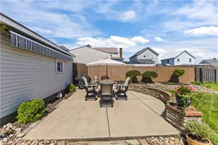 3713 Hanlin Way, Weirton, WV 26062 - Photo 9