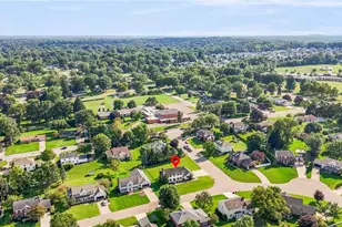 906 Southmoor Cir NE, Canton, OH 44721 - Photo 9